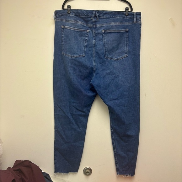 Good American Good Legs Jeans - Picture 9 of 11